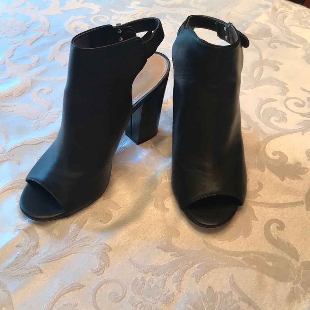 Calvin Klein Sanaya open-toe bootie. Size 7.5